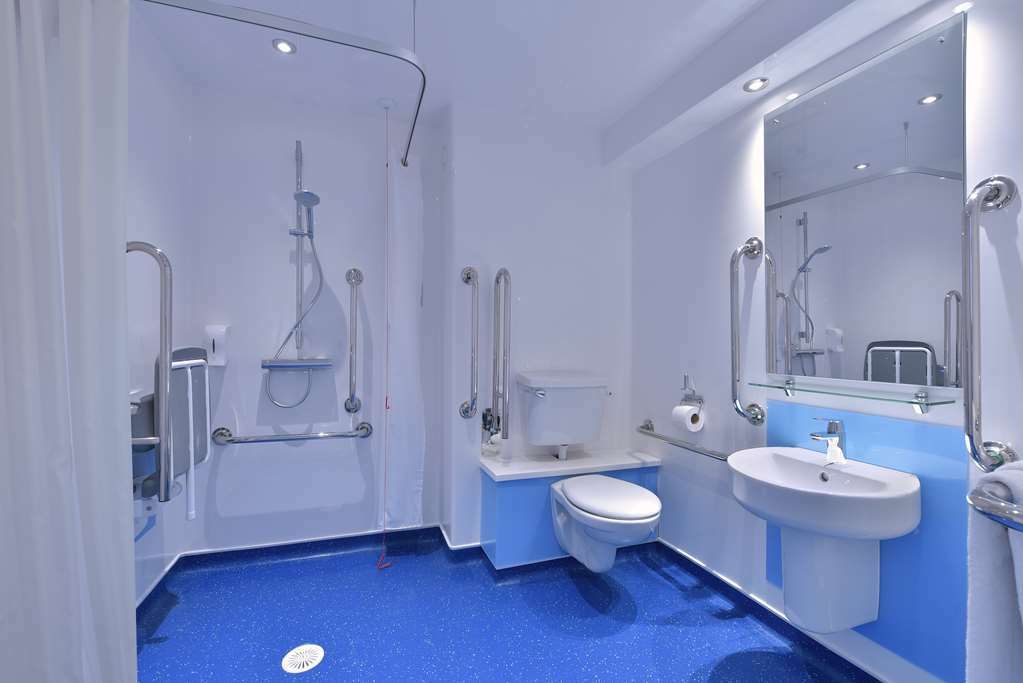 Travelodge Nottingham Riverside Kamer foto